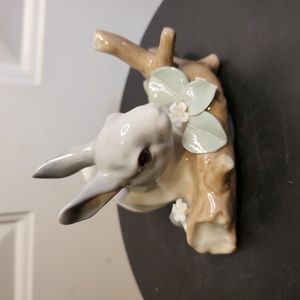 Rare & Retired Lladro #4773 Gray Bunny Rabbit Eating Leaves Sculpture Fi…